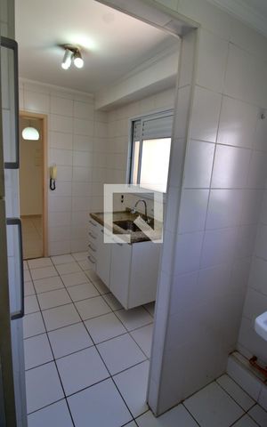 Apartamento para alugar com 50m², 2 quartos e 1 vaga Apartamento para alugar com 50m², 2 quartos e 1 vagaÁrea de Serviço