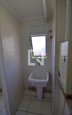 Apartamento para alugar com 50m², 2 quartos e 1 vaga Apartamento para alugar com 50m², 2 quartos e 1 vagaÁrea de Serviço