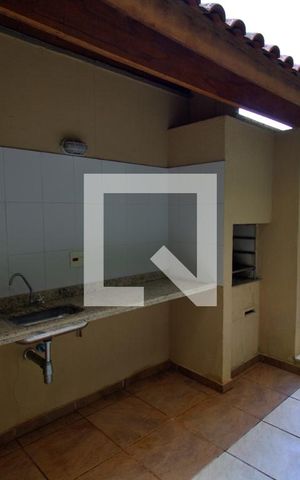 Apartamento para alugar com 50m², 2 quartos e 1 vaga Apartamento para alugar com 50m², 2 quartos e 1 vagaÁrea comum - Churrasqueira
