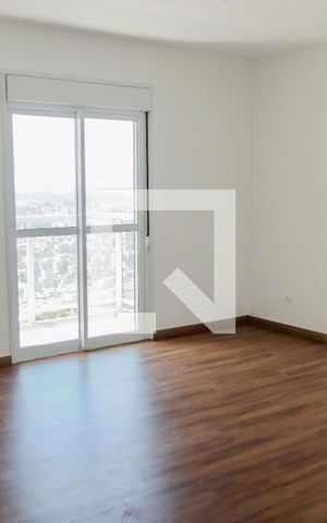 Apartamento para alugar com 140m², 3 quartos e 1 vaga Apartamento para alugar com 140m², 3 quartos e 1 vagaSuite