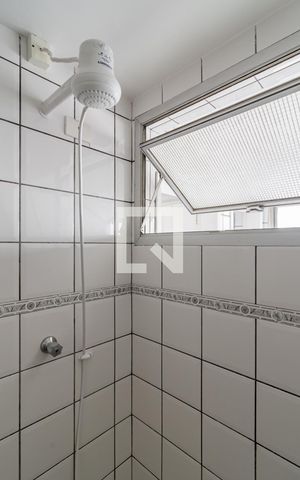 Apartamento à venda com 107m², 2 quartos e 1 vagaBanheiro da suíte
