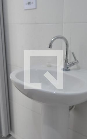 Casa à venda com 35m², 2 quartos e sem vagaBanheiro