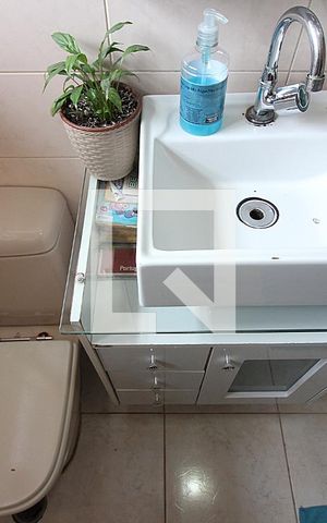 Casa à venda com 213m², 4 quartos e 2 vagasBanheiro Social