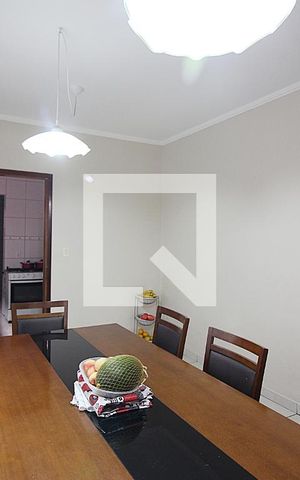 Casa à venda com 213m², 4 quartos e 2 vagasCopa 