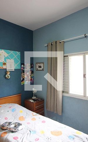 Casa à venda com 213m², 4 quartos e 2 vagasQuarto 2