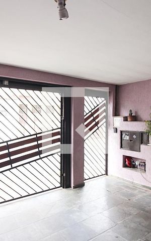 Casa à venda com 213m², 4 quartos e 2 vagasGaragem