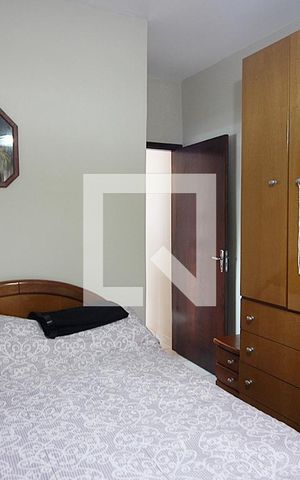 Casa à venda com 213m², 4 quartos e 2 vagasQuarto 1 - Suíte