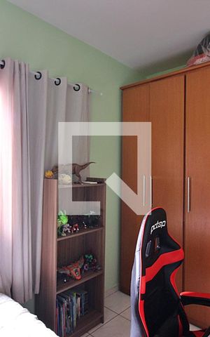 Casa à venda com 213m², 4 quartos e 2 vagasQuarto 3