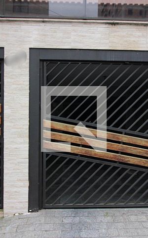 Casa à venda com 213m², 4 quartos e 2 vagasFachada 