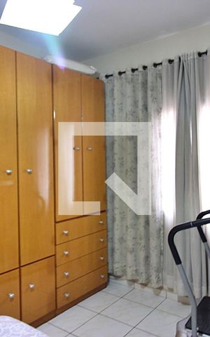 Casa à venda com 213m², 4 quartos e 2 vagasQuarto 1 - Suíte