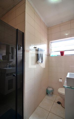 Casa à venda com 213m², 4 quartos e 2 vagasBanheiro Social