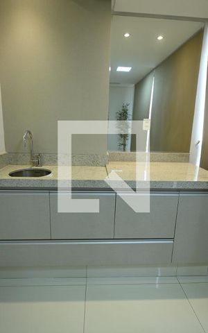 Studio para alugar com 40m², 1 quarto e 1 vaga Studio para alugar com 40m², 1 quarto e 1 vagaBanheiro