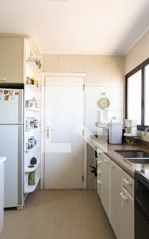 Apartamento à venda com 155m², 3 quartos e 2 vagasCozinha