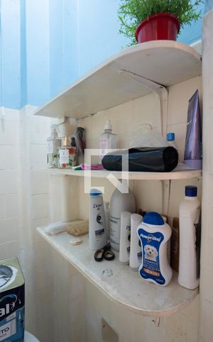 Apartamento à venda com 80m², 3 quartos e sem vagaBanheiro