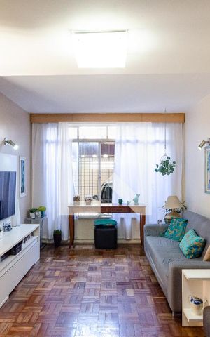 Casa à venda com 199m², 3 quartos e 2 vagas Casa à venda com 199m², 3 quartos e 2 vagasSala