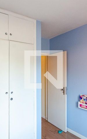 Casa à venda com 199m², 3 quartos e 2 vagas Casa à venda com 199m², 3 quartos e 2 vagasQuarto 3