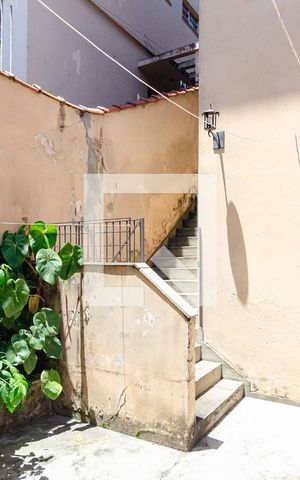 Casa à venda com 199m², 3 quartos e 2 vagas Casa à venda com 199m², 3 quartos e 2 vagasQuintal