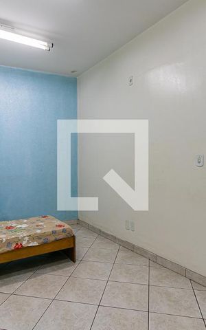 Casa à venda com 384m², 8 quartos e 4 vagas Casa à venda com 384m², 8 quartos e 4 vagasDormitório 7