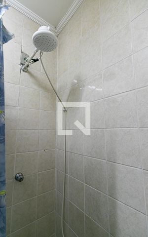 Casa à venda com 384m², 8 quartos e 4 vagas Casa à venda com 384m², 8 quartos e 4 vagasBanheiro 2