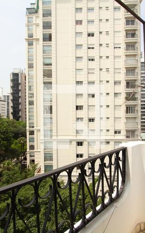 Apartamento para alugar com 127m², 3 quartos e 1 vaga Apartamento para alugar com 127m², 3 quartos e 1 vagaSuíte varanda
