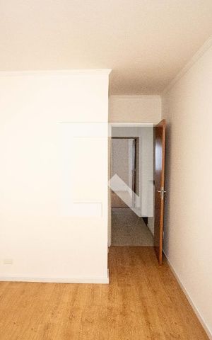 Casa de condomínio à venda com 140m², 3 quartos e 2 vagas Casa de condomínio à venda com 140m², 3 quartos e 2 vagasSuíte