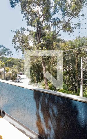 Casa à venda com 140m², 3 quartos e 2 vagas Casa à venda com 140m², 3 quartos e 2 vagasÁrea comum