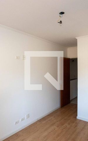 Casa à venda com 140m², 3 quartos e 2 vagas Casa à venda com 140m², 3 quartos e 2 vagasQuarto Suíte