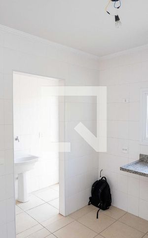 Casa à venda com 140m², 3 quartos e 2 vagas Casa à venda com 140m², 3 quartos e 2 vagasCozinha