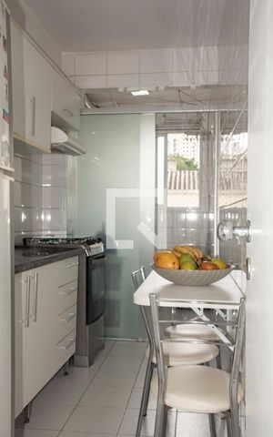 Apartamento à venda com 94m², 3 quartos e 2 vagasCozinha