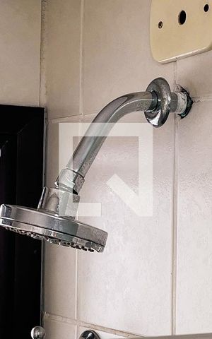 Apartamento à venda com 57m², 2 quartos e 2 vagasBanheiro da Suíte