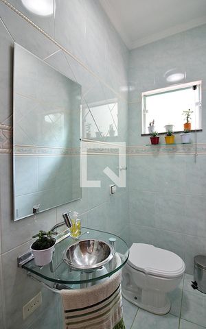 Casa à venda com 196m², 3 quartos e 4 vagasLavabo