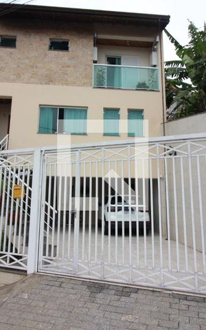 Casa à venda com 196m², 3 quartos e 4 vagasFachada