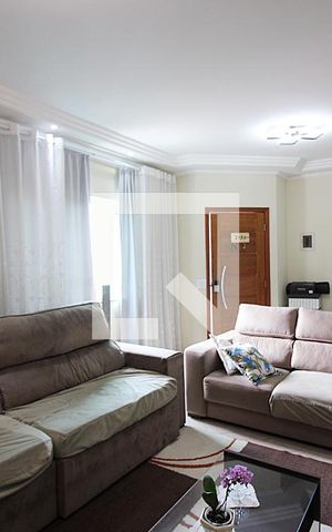 Casa à venda com 196m², 3 quartos e 4 vagasSala