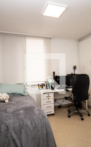 Apartamento à venda com 130m², 3 quartos e 3 vagas Apartamento à venda com 130m², 3 quartos e 3 vagasQuarto 2