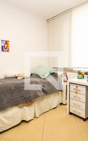 Apartamento à venda com 130m², 3 quartos e 3 vagas Apartamento à venda com 130m², 3 quartos e 3 vagasQuarto 2