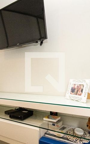 Apartamento à venda com 130m², 3 quartos e 3 vagas Apartamento à venda com 130m², 3 quartos e 3 vagasSuíte