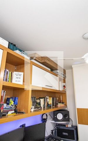 Apartamento à venda com 130m², 3 quartos e 3 vagas Apartamento à venda com 130m², 3 quartos e 3 vagasQuarto de serviço