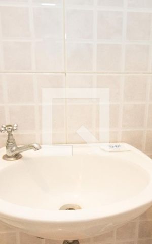 Apartamento à venda com 130m², 3 quartos e 3 vagas Apartamento à venda com 130m², 3 quartos e 3 vagasBanheiro de serviço