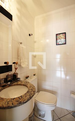 Apartamento para alugar com 130m², 3 quartos e 3 vagasLavabo