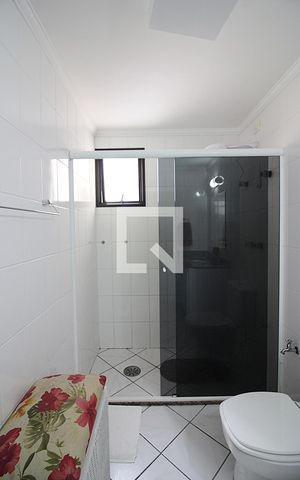 Apartamento para alugar com 130m², 3 quartos e 3 vagasQuarto 1 - Suíte Banheiro
