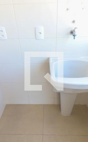 Apartamento para alugar com 51m², 2 quartos e 1 vagaCozinha e Área de Serviço