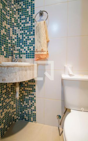 Apartamento à venda com 64m², 2 quartos e 1 vagaBanheiro de Serviço