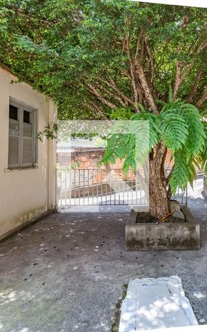Casa à venda com 380m², 2 quartos e sem vaga Casa à venda com 380m², 2 quartos e sem vagaQuintal - Casa 2