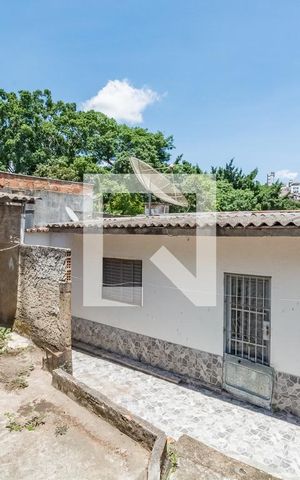 Casa à venda com 380m², 2 quartos e sem vaga Casa à venda com 380m², 2 quartos e sem vagaQuintal - Casa 3