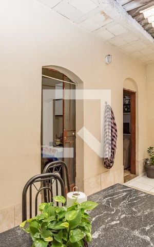 Casa à venda com 380m², 2 quartos e sem vaga Casa à venda com 380m², 2 quartos e sem vagaCopa