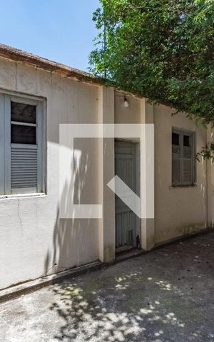 Casa à venda com 380m², 2 quartos e sem vaga Casa à venda com 380m², 2 quartos e sem vagaQuintal - Casa 2