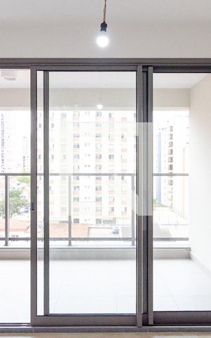 Studio à venda com 37m², 1 quarto e 1 vaga Studio à venda com 37m², 1 quarto e 1 vagaSala