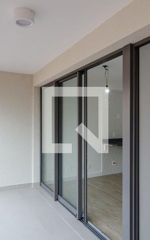 Studio à venda com 37m², 1 quarto e 1 vaga Studio à venda com 37m², 1 quarto e 1 vagaVaranda