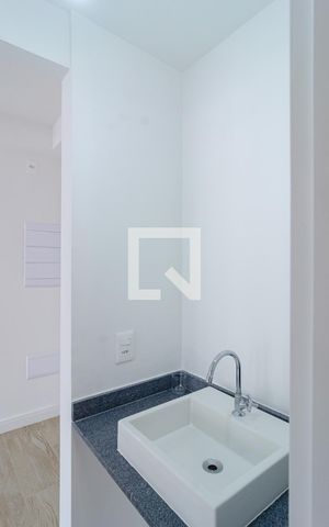 Studio à venda com 37m², 1 quarto e 1 vaga Studio à venda com 37m², 1 quarto e 1 vagaBanheiro Social