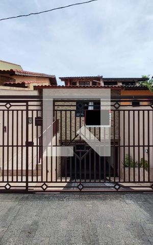 Casa à venda com 230m², 3 quartos e 6 vagasFachada